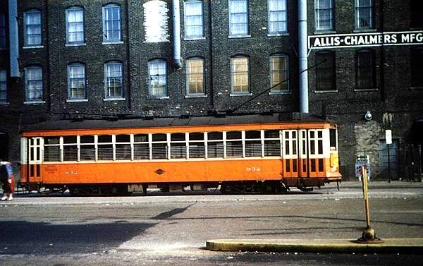 usr_m_mke_832_kj_mke371.jpg