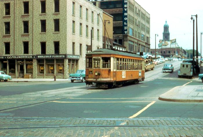 usr_m_mke_974_wellswater_frph_mke435.jpg
