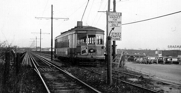 usr_m_mke_977_rt10_bv_mke167.jpg