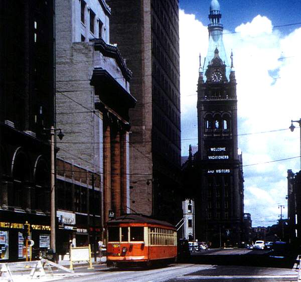 usr_m_mke_9xx_kj_mke384.jpg