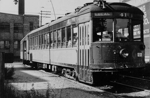 usr_m_mke_speedrail_41_clybournprwbetw7th8th_lasa_mke053.jpg