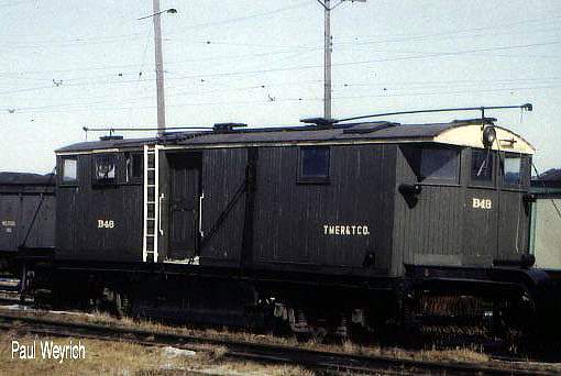 usr_m_mke_work_b48_pawekj_mke249.jpg