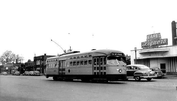 usr_m_msp_0327_universityave_bv_tcrt097.jpg