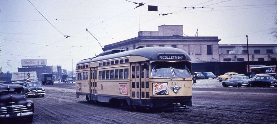 usr_m_msp_0411_snow_195301_dme.jpg