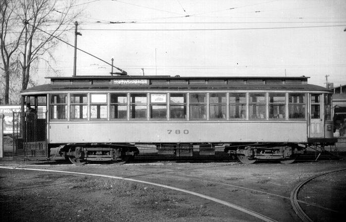 usr_m_msp_0780_reversed+trolley+pole+base_tcl_tcrt260.jpg