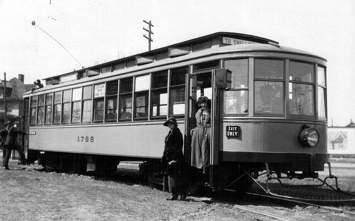 usr_m_msp_1788_folding+front+doors_tcl_tcrt256.jpg