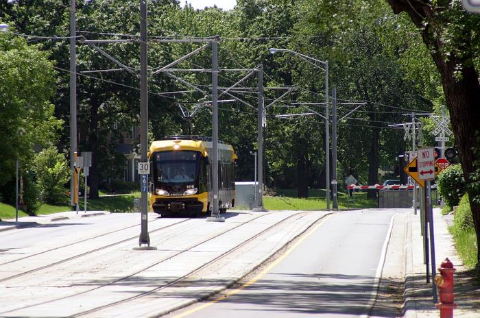 usr_m_msp_m101_minnehaha+54th_20040604_vladked_hlr054.jpg