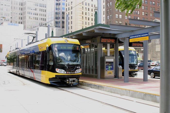 usr_m_msp_m107,m111_warehousedistrictstation_20040622_vladked_hlr083.jpg