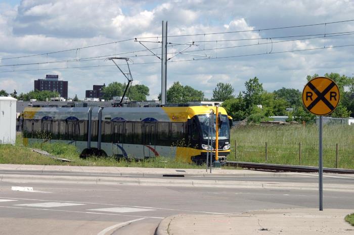 usr_m_msp_m108_26thst_20040622_vladked_hlr104.jpg