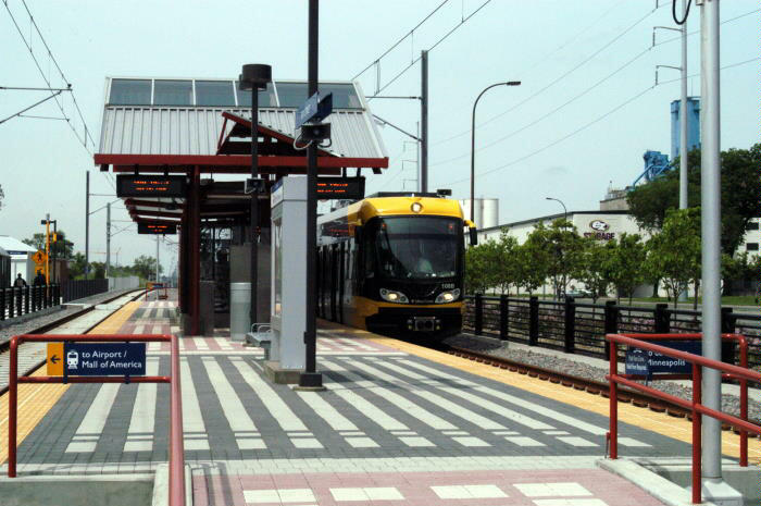 usr_m_msp_m108_38thst-gate+testing_20040524_dmewh_hlr013.jpg