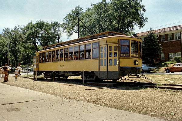 usr_m_museum_minnesotastreetcar_msp1300_prior+to+trolley+wire_vk_tcrt192.jpg