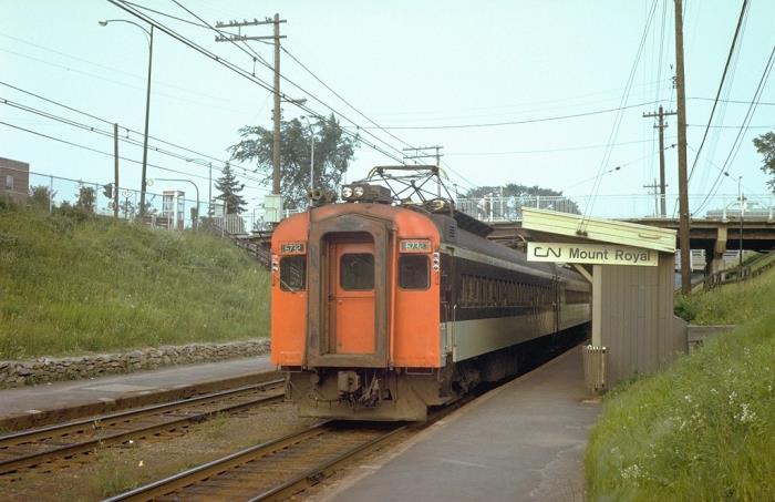 cnr_m_mtl_cn-6732_mount+royal_jt_cn005.jpg