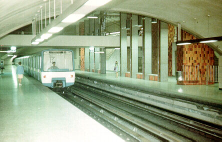 cnr_m_mtl_metro-mr63'xxxxx_berri+de+montigny+station_mm02.jpg