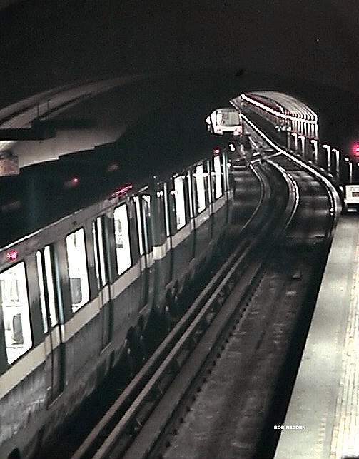 cnr_m_mtl_metro-mr63'xxxxx_br_mm04.jpg