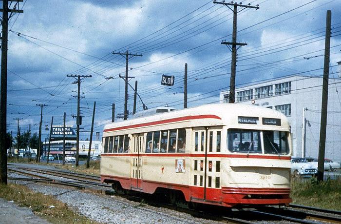 cnr_m_mtl_pcc_3510_decarieblvdprw_bvjh_72.jpg