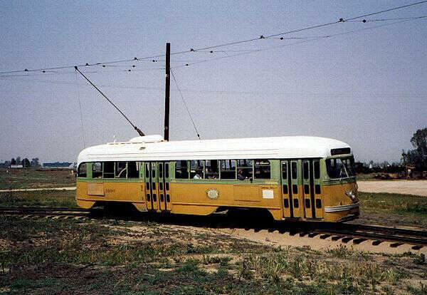usr_m_museum_southern+california_lax3100_kj_oerm28.jpg