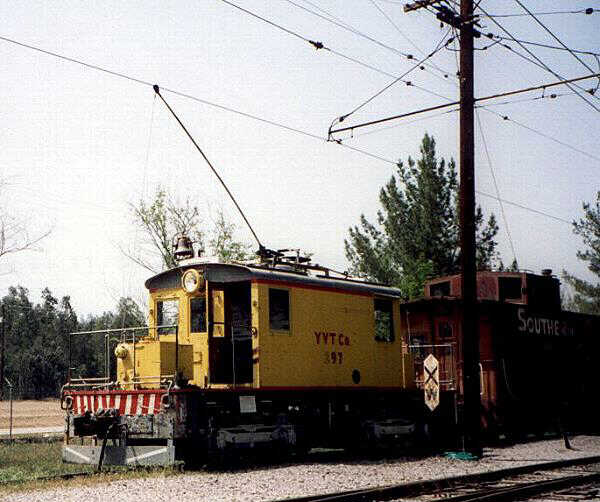 usr_m_museum_southern+california_yakima297_kj_oerm24.jpg