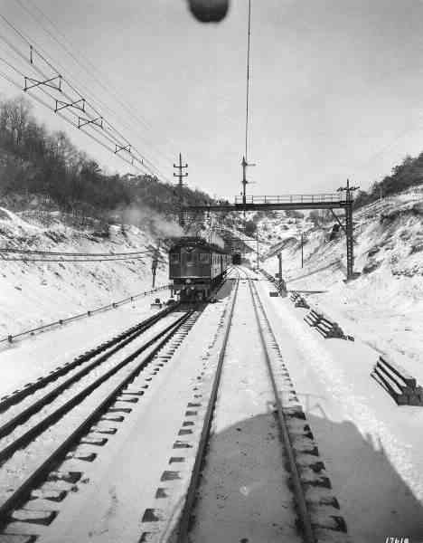 usr_m_nandw_lc1-2500_041.jpg