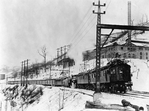 usr_m_nandw_lc2-2514_bluefield+power+house_023.jpg