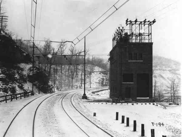 usr_m_nandw_misc_substation+bluestone_042.jpg