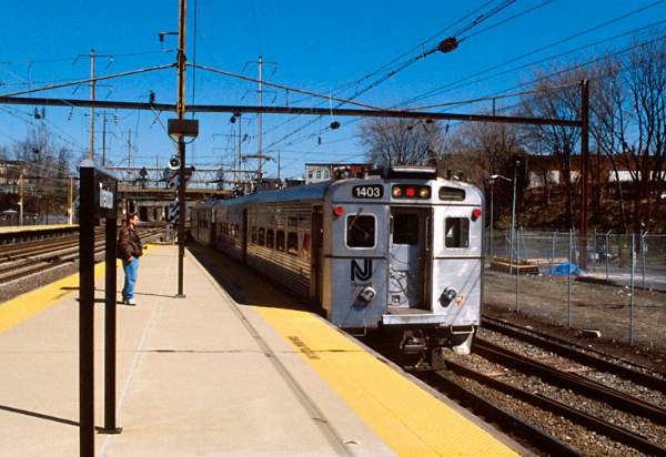 usr_m_njt_arrow'1403_trenton_scas_njt019.jpg