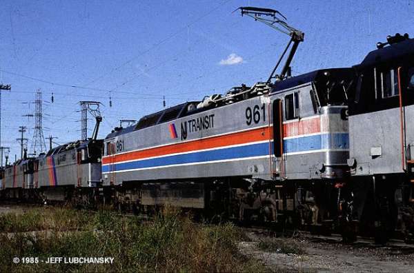 usr_m_njt_e60'961_south+amboy_198510_jlub_njt022.jpg
