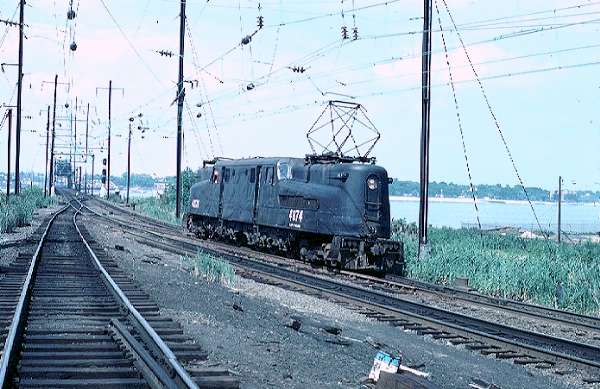 usr_m_njt_gg1'4874_south+amboy_19770613_jt_njt051.jpg
