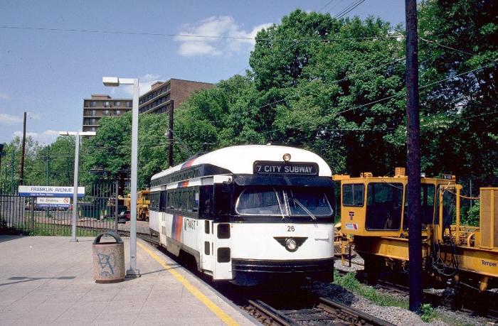 usr_m_njt_pcc'26_franklin+ave_19920529_jt_njt077.jpg