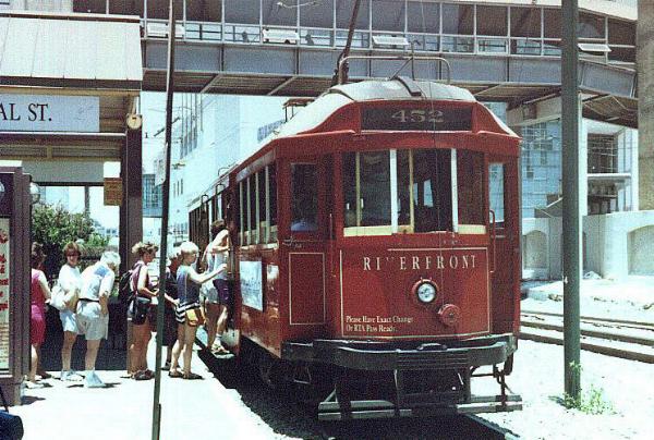 usr_m_nor_0452_canalststation_lesmomm_no053.jpg