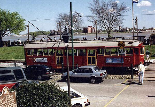 usr_m_nor_0452_jacksonsquare_lesmomm_no054.jpg