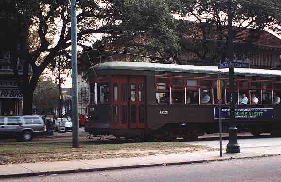 usr_m_nor_0915_stcharlesline_199504_dmewh_no007.jpg