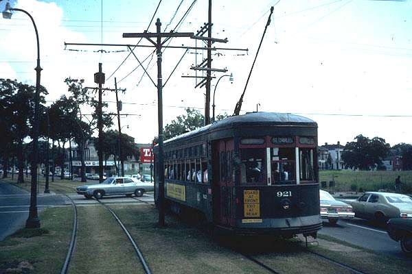 usr_m_nor_0921_stcharles_197609_shersmi_no241.jpg