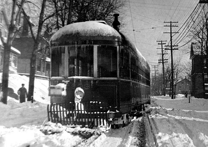 usr_m_notl_0633_canton-newton+hill-derailed_19161222_bv_notl119.jpg