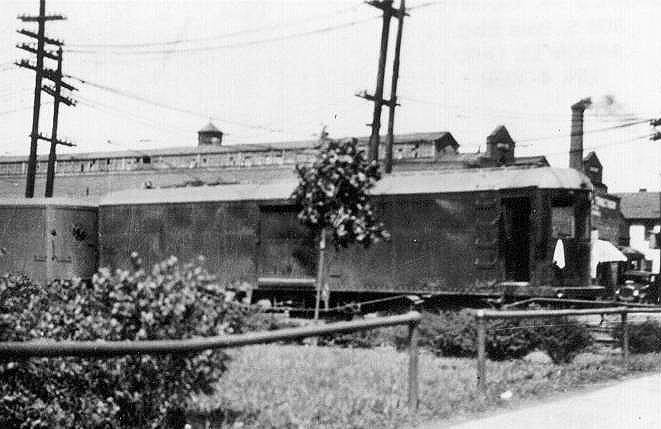 usr_m_notl_frt'1074_akron-car+house_19270604_bv_notl047.jpg