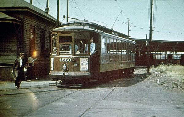 usr_m_nyc+brk+stcr_4550_canarsie+depot_tevan,jt_bqt141.jpg