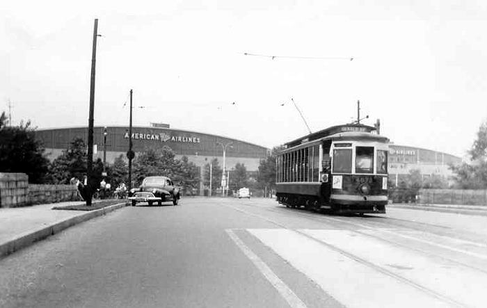 usr_m_nyc+brk+stcr_4573_junction+blvd+avenue+g_fp_bqt771.jpg