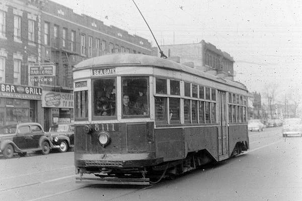 usr_m_nyc+brk+stcr_8111_utica+church-fantrip_hscho,dp,jt_bqt532.jpg