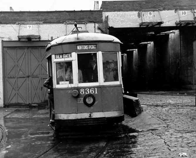 usr_m_nyc+brk+stcr_8361_9th+ave+depot_fp_bqt780.jpg