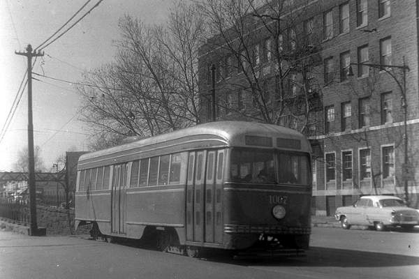 usr_m_nyc+brk+stcr_pcc1007_church+ocean+parkway_gnass,jt_bqt337.jpg