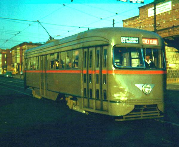 usr_m_nyc+brk+stcr_pcc1035_9th+ave+depot_1942_bv_bqt650.jpg