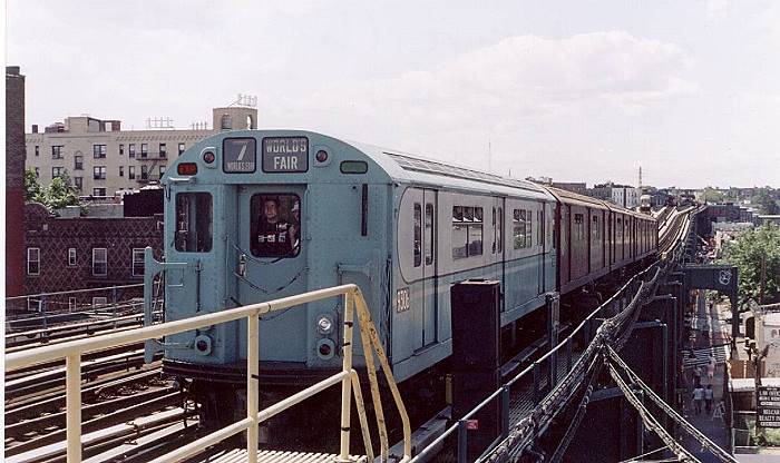 usr_m_nyc-oth_museum_nycta_9306_69th+st+station_bv_nyctm01.jpg