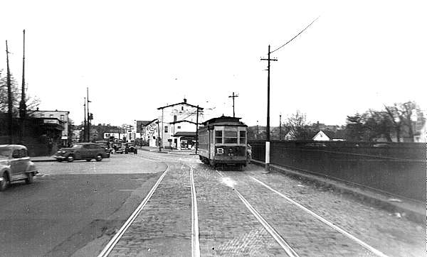 usr_m_nyc-tars_0043_mtvernon-railroadstation_1946_sidsell+jwthomas_tarst004.jpg