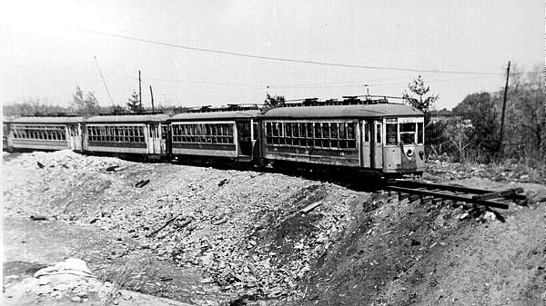 usr_m_nyc-tars_0102_mtvernon-scraptrack_bmolnar+jwthomas_tarst016.jpg