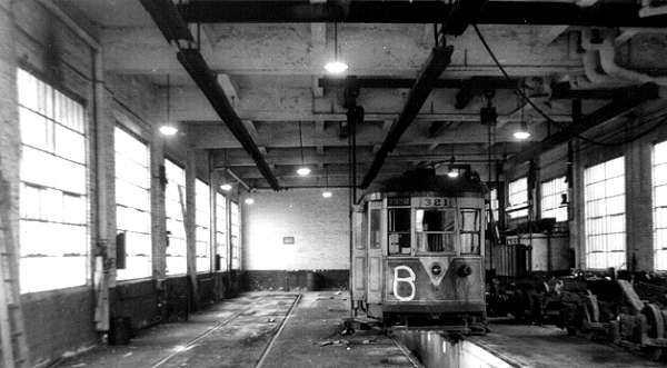 usr_m_nyc-tars_0321_yonkersshop_sidsell+jwthomas_tarst031.jpg