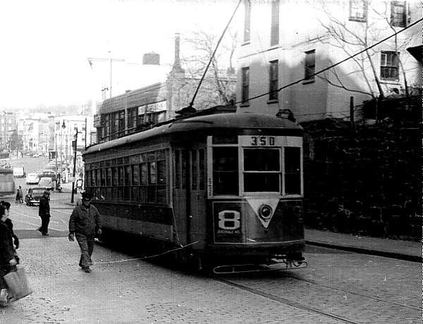 usr_m_nyc-tars_0350_yonkers-mainst_1952_bmolnar+jwthomas_tarst041.jpg