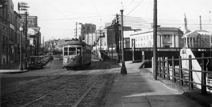 usr_m_nyc-tars_0381_mtvernon-1stst+3rdave_1951_sidsell+michleig_tars159.jpg