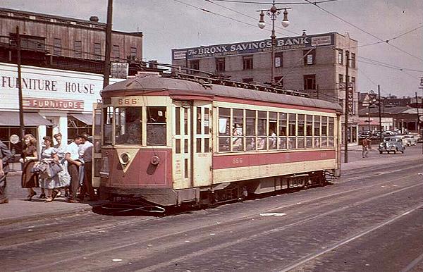 usr_m_nyc-tars_0666_westfarmssquare_jt_tars037.jpg