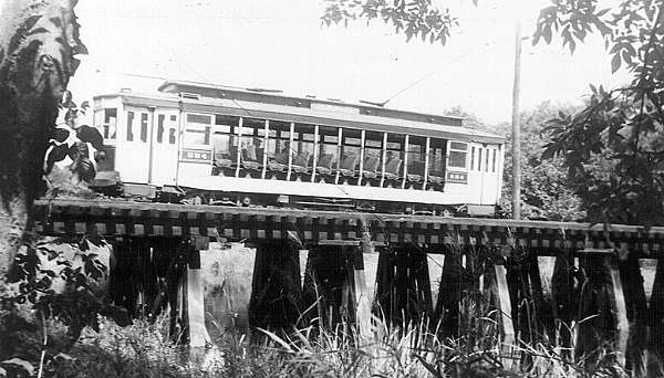 usr_m_nyc-tars_0884_shorelinetrolleymuseum_1948_sidsell+jwthomas_tarst070.jpg