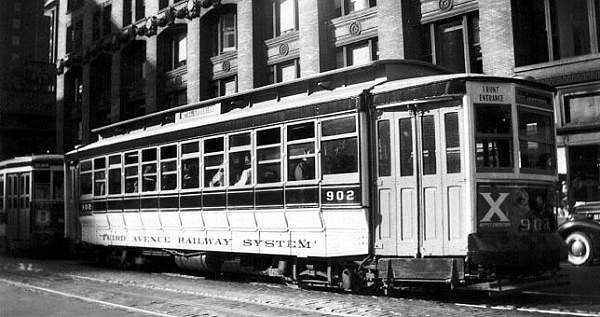 usr_m_nyc-tars_0902_42ndst+sixthave_billarm+bv_tars129.jpg
