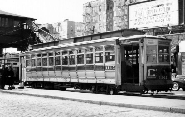 usr_m_nyc-tars_1142_242ndst+broadway_bv_tars083.jpg